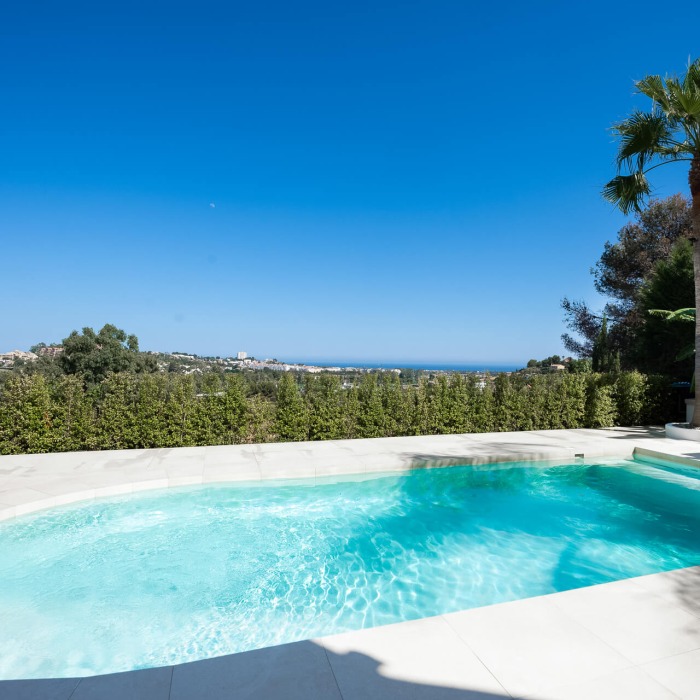Andalusian Villa Designed in Scandinavian Style with 5 Bedrooms in La Quinta, Benahavis | Image 16