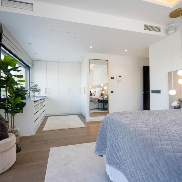 Andalusian Villa Designed in Scandinavian Style with 5 Bedrooms in La Quinta, Benahavis | Image 52