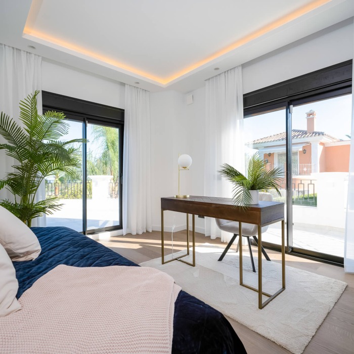 Andalusian Villa Designed in Scandinavian Style with 5 Bedrooms in La Quinta, Benahavis | Image 46
