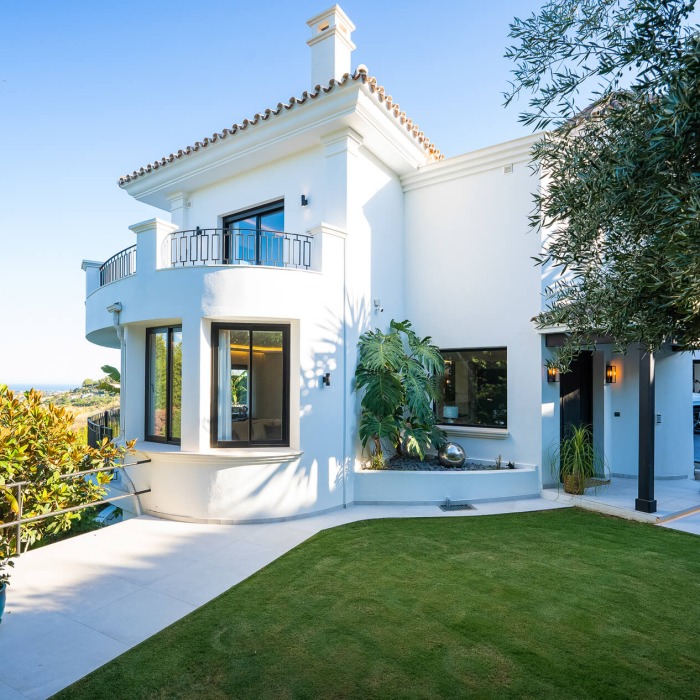 Andalusian Villa Designed in Scandinavian Style with 5 Bedrooms in La Quinta, Benahavis | Image 7