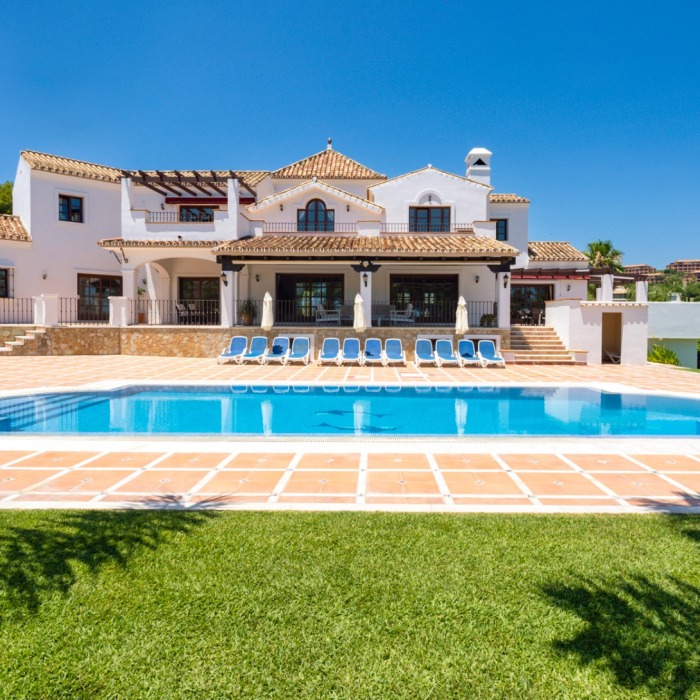 8 Bedroom Andalusian Mansion in Cancelada, Estepona | Image 7