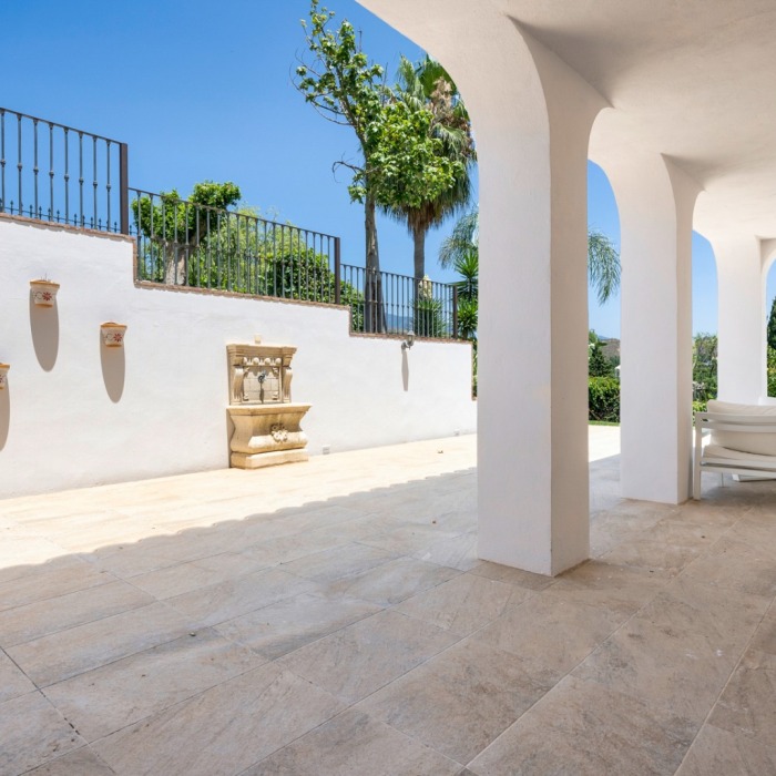 8 Bedroom Andalusian Mansion in Cancelada, Estepona | Image 30