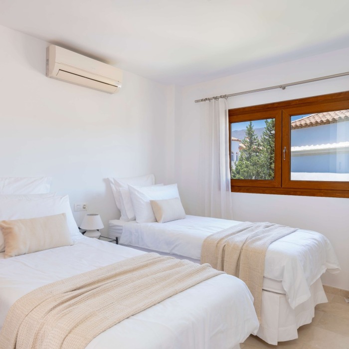 4 Bedroom Andalusian Villa with Sea Views in Valle Romano in Estepona, Spain | Image 51