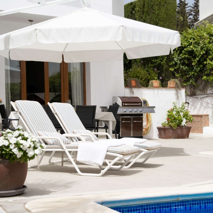 4 Bedroom Andalusian Villa with Sea Views in Valle Romano in Estepona, Spain | Image 3