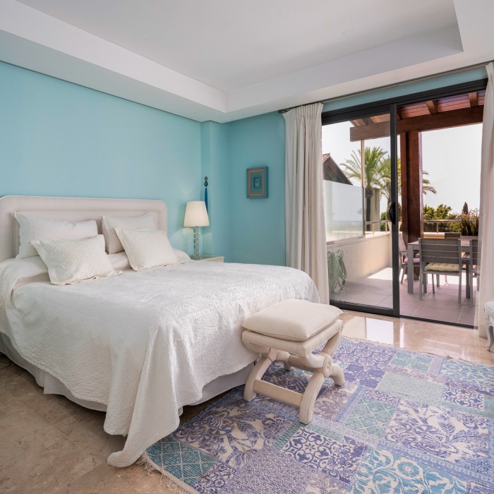 3 Bedroom Sea View Apartment in Imara, Marbella Golden Mile | Image 31