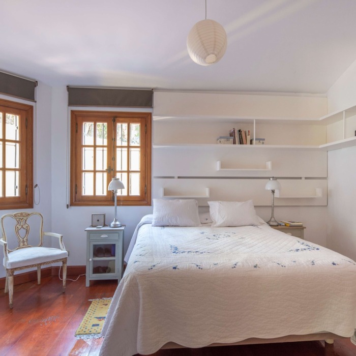 Beautiful 6 Bedroom Andalusian Villa in El Paraíso Medio, Estepona | Image 7