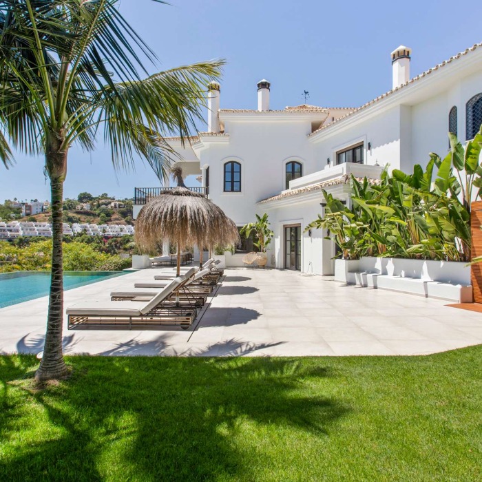 Impressionnante Villa Andalouse de 5 Chambres à Benahavis | Image 20