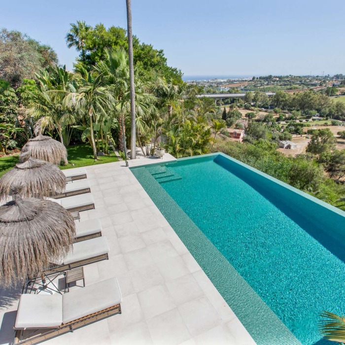 Impresionante villa andaluza de 5 dormitorios en Benahavis | Image 28