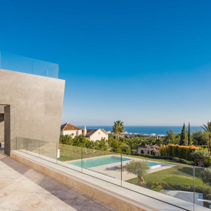 Luxurious Modern 6 Bedroom Villa in Sierra Blanca, Marbella Golden Mile | Image 51