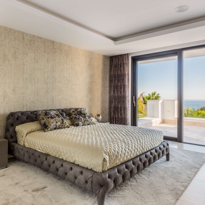Luxurious Modern 6 Bedroom Villa in Sierra Blanca, Marbella Golden Mile | Image 46