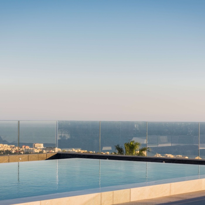 Luxurious Modern 6 Bedroom Villa in Sierra Blanca, Marbella Golden Mile | Image 37
