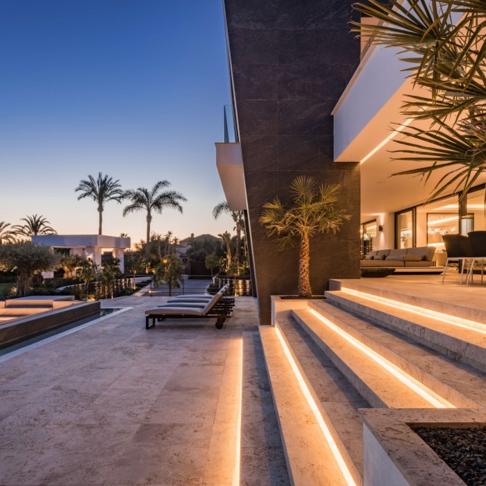Luxueuse Villa Moderne de 6 Chambres à Sierra Blanca, Marbella Golden Mile | Image 4