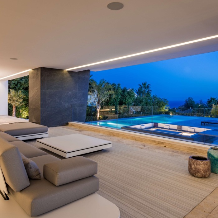 Luxurious Modern 6 Bedroom Villa in Sierra Blanca, Marbella Golden Mile | Image 5