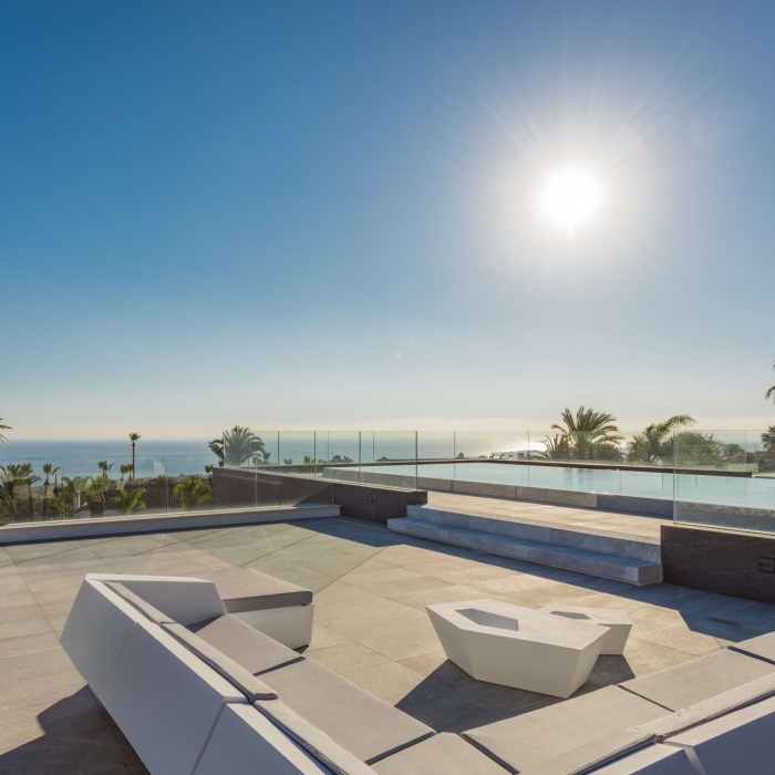 Luxurious Modern 6 Bedroom Villa in Sierra Blanca, Marbella Golden Mile | Image 55