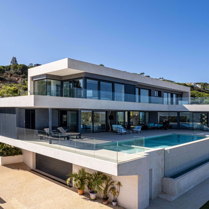 Luxurious Modern Villa for sale in La Reserva de Sotogrande, Spain1