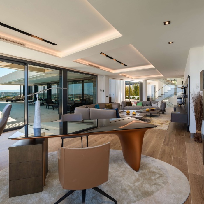 Luxurious Modern 5 Bedroom Villa in La Reserva de Sotogrande | Image 3