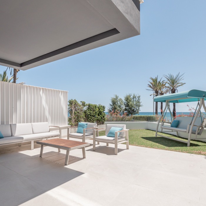 Luxury 3 Bedroom Frontline Beach Townhouse in Guadalobon, Estepona | Image 3