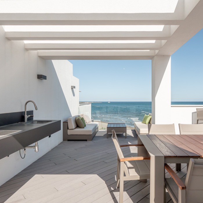 Luxury 3 Bedroom Frontline Beach Townhouse in Guadalobon, Estepona | Image 14