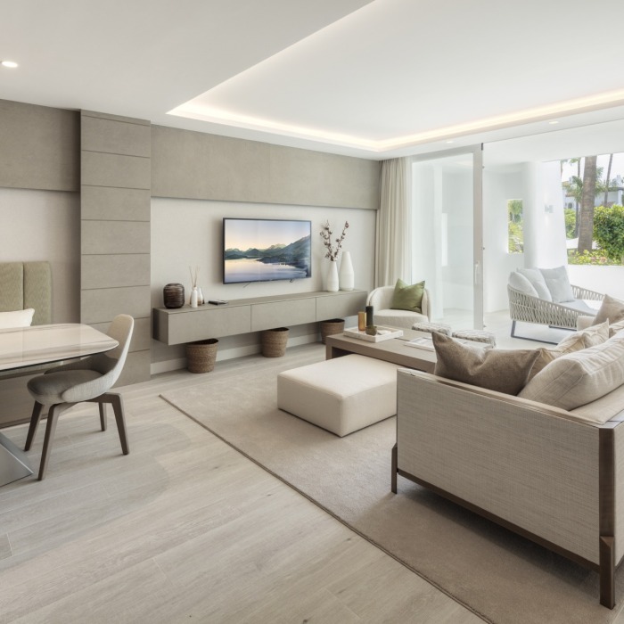 Modern 3 Bedroom Apartment in Marina De Puente Romano in Marbella Golden Mile | Image 3