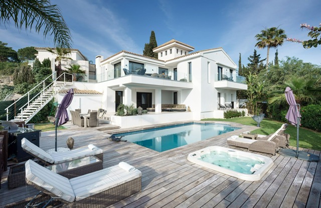 Modern villa for rent in Marbella, Spain45