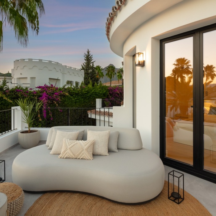 Exceptional 5 Bedroom Villa in Aloha in Nueva Andalucia | Image 14