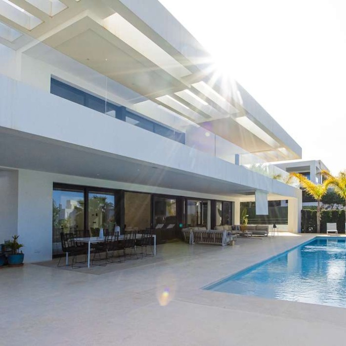 Villa Moderna de 6 Dormitorios en Nueva Andalucía, Marbella | Image 151