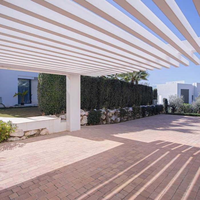 Villa Modern de 6 Chambres à Nueva Andalucia, Marbella | Image 19