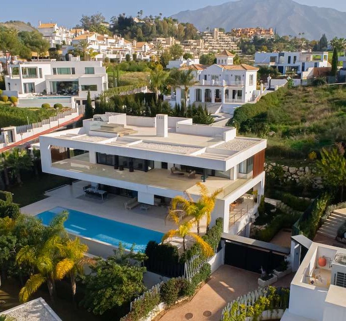 Villa Modern de 6 Chambres à Nueva Andalucia, Marbella | Image 1