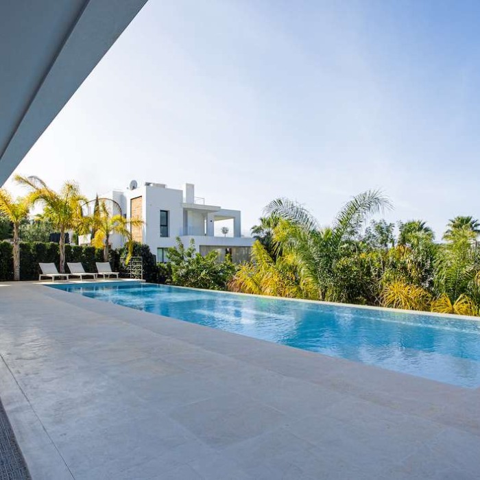 Villa Modern de 6 Chambres à Nueva Andalucia, Marbella | Image 149