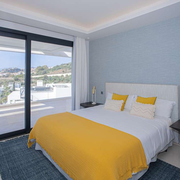Modern 6 Bedroom Villa in Los Olivos, Nueva Andalucia | Image 118