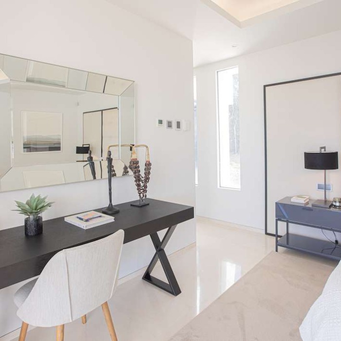 Modern 6 Bedroom Villa in Los Olivos, Nueva Andalucia | Image 96
