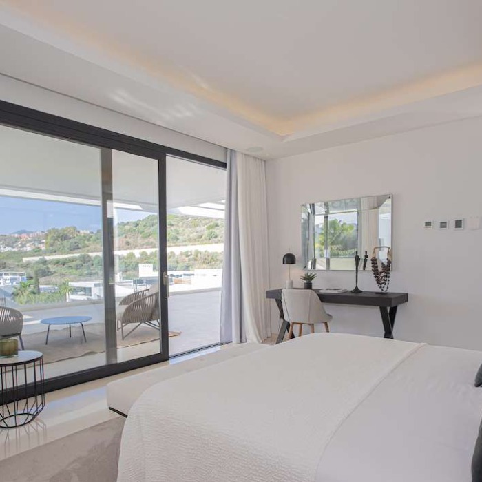 Modern 6 Bedroom Villa in Los Olivos, Nueva Andalucia | Image 94