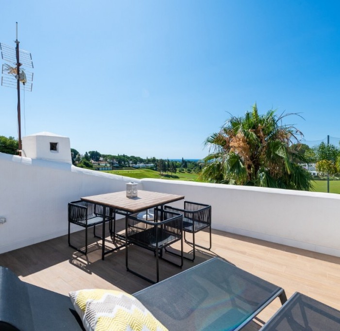 Apartment for sale in Azahara 1 in Nueva Andaucia, Marbella Spain18