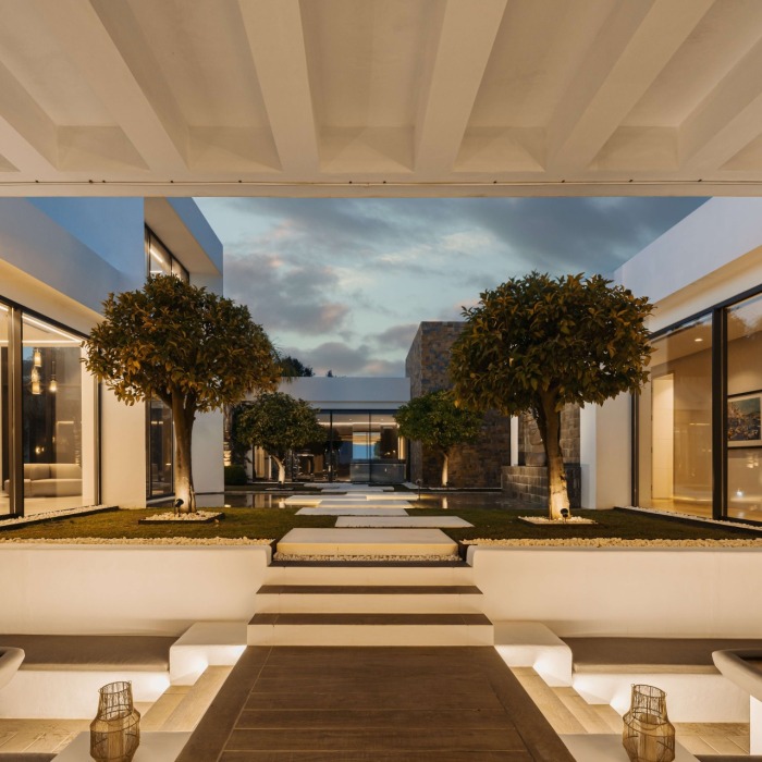 Contemporary 6 Bedroom Villa in Marbella Club Golf Resort, Benahavis | Image 1