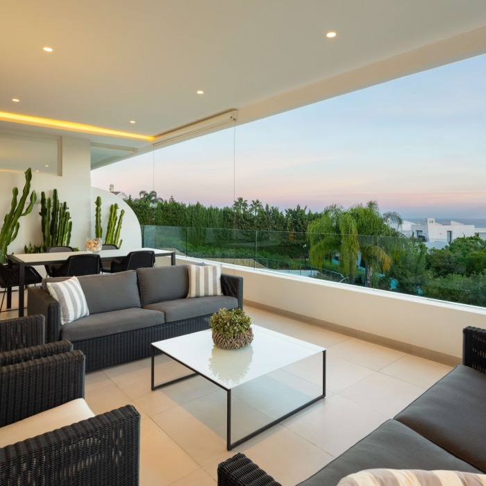 Duplex Penthouse de 3 Chambres avec Vue Mer Panoramique à Sierra Blanca, Marbella Golden Mile | Image 15
