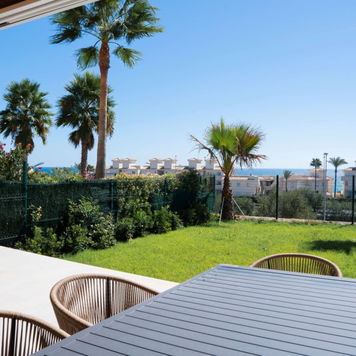Luxurious 3-Bedroom Townhouse with Stunning Sea Views in Costa Galera, Estepona | Image 38