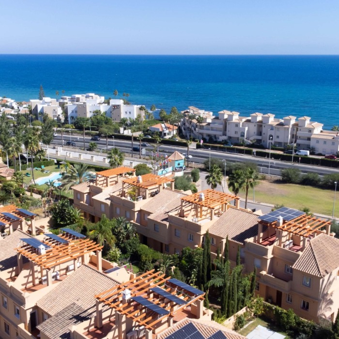 Luxurious 3-Bedroom Townhouse with Stunning Sea Views in Costa Galera, Estepona | Image 41