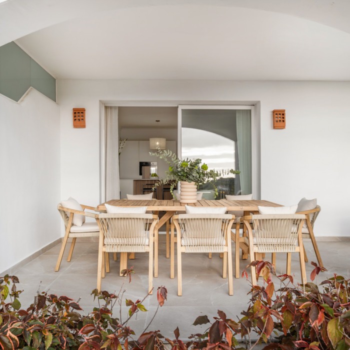 Modern 3 Bedroom Apartment in La Quinta, Benahavis | Image 20