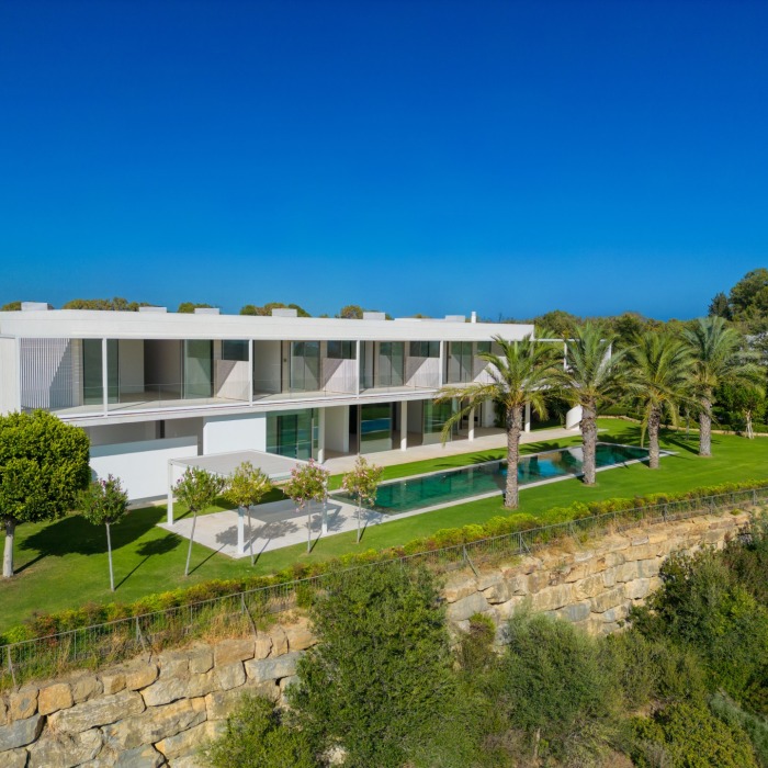 Villa en Première Ligne de Golf de 5 Chambres avec vue mer au Finca Cortesin, Casares | Image 4
