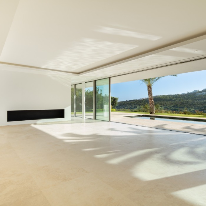 Moderna Villa de 5 Dormitorios en Primera Línea de Golf en Finca Cortesin en Casares | Image 15