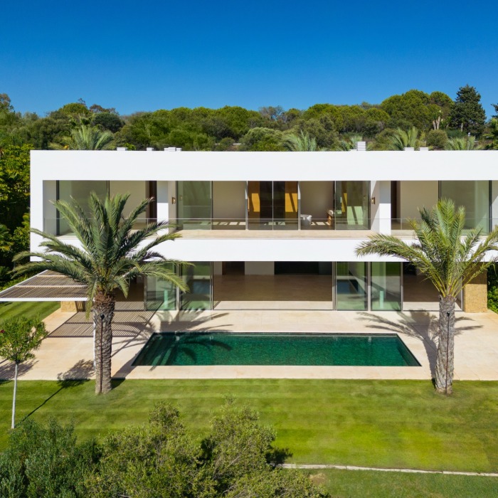 Villa Moderne de 5 Chambres en Premiere Ligne de Golf à Finca Cortesin à Casares | Image 4