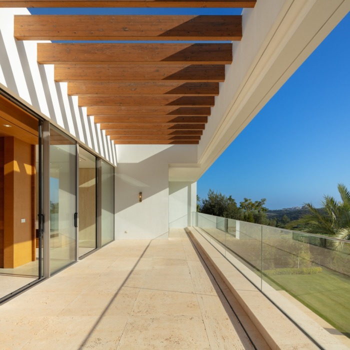 Moderna Villa de 5 Dormitorios en Primera Línea de Golf en Finca Cortesin en Casares | Image 19