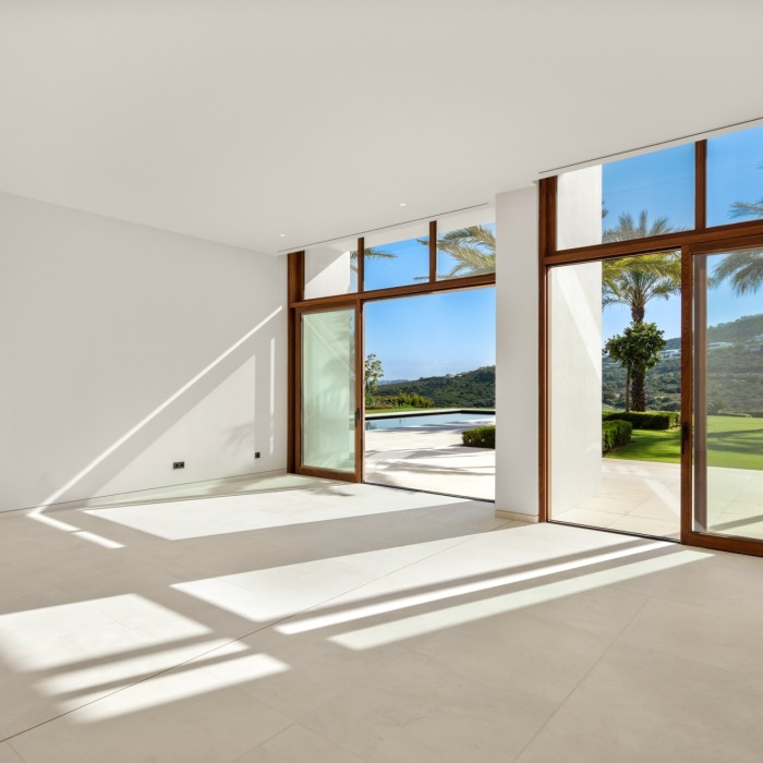 Villa de Luxe en Premiere Ligne de Golf de 6 Chambres au Finca Cortesin, Casares | Image 18