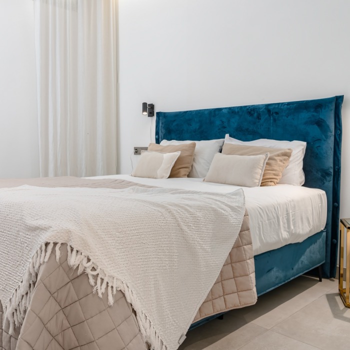Luxury 5 Bedroom Villa in Puerto Banus | Image 28