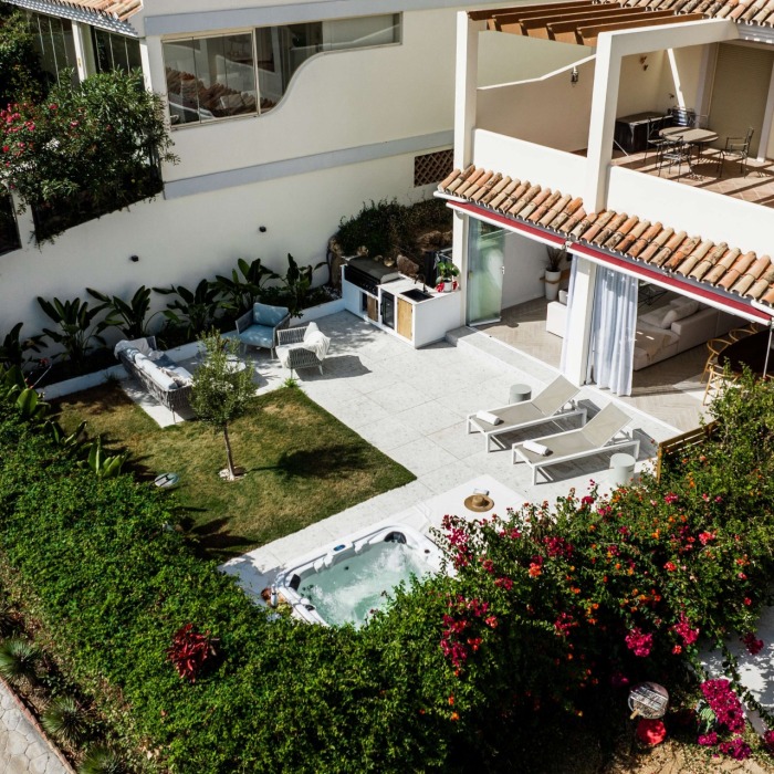 Modern Apartment for sale in Nueva Andalucia, Marbella22