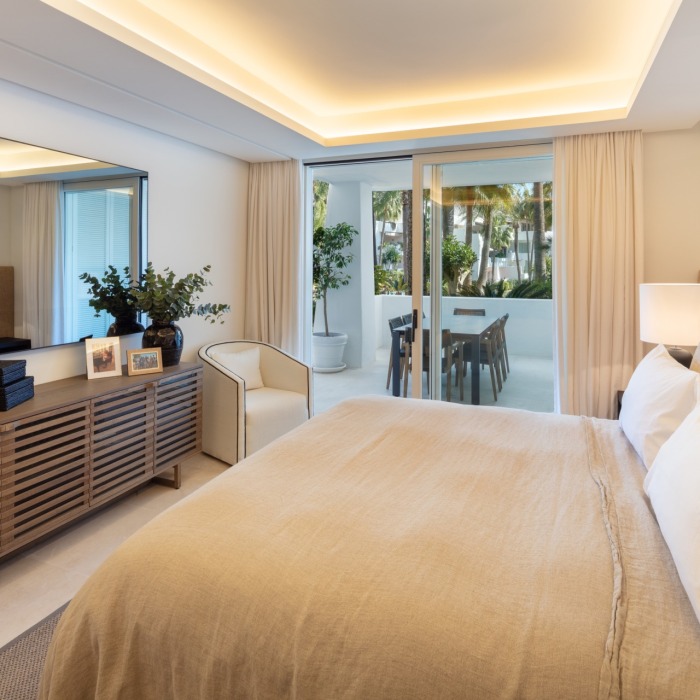 Modern 3 Bedroom Apartment in Puente Romano in Marbella | Image 13