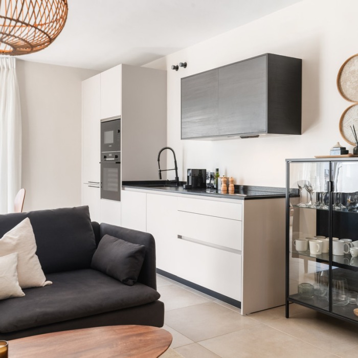 Modern 2 Bedroom Apartment in Los Naranjos in Nueva Andalucia | Image 3