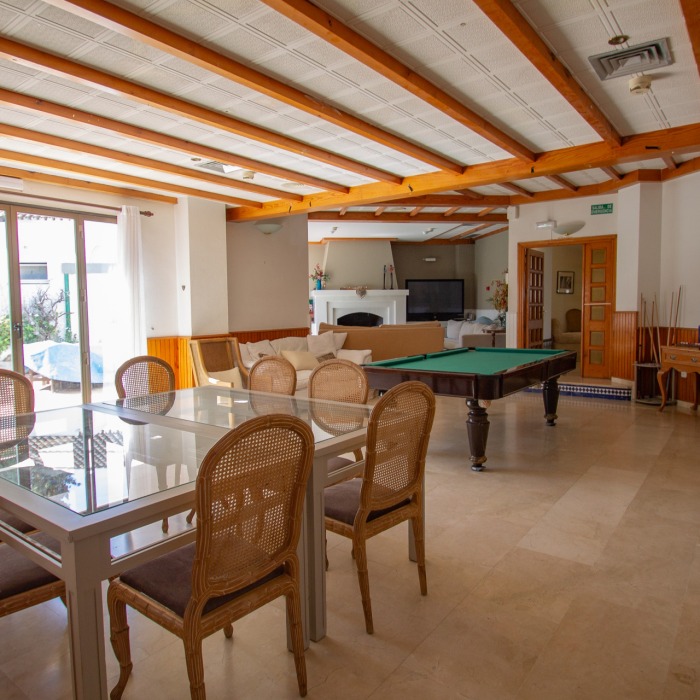2 Bedroom Penthouse in Aloha in Nueva Andalucia | Image 30