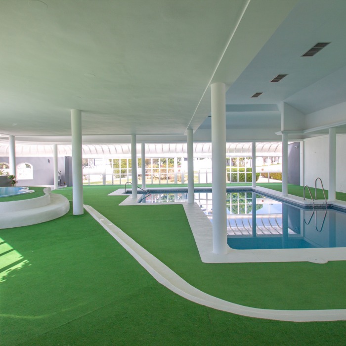 2 Bedroom Penthouse in Aloha in Nueva Andalucia | Image 28