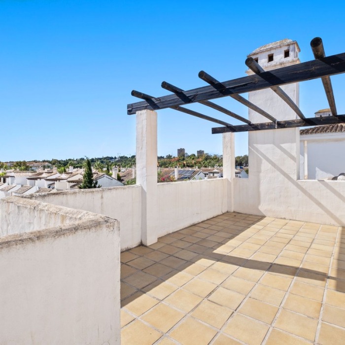 2 Bedroom Penthouse in Los Naranjos de Marbella, Nueva Andalucia | Image 19
